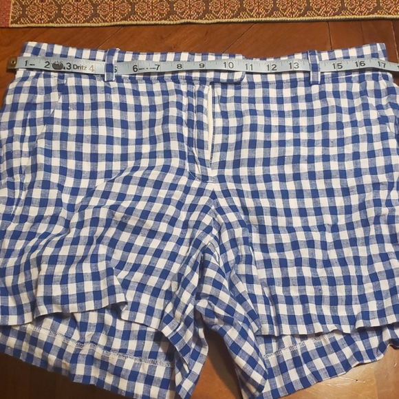 Shorts - Picture 7 of 8